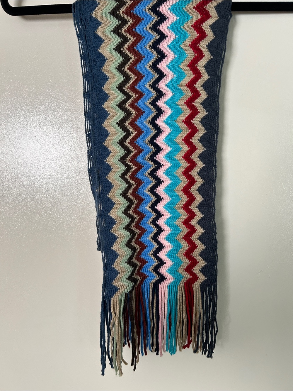 Multicolor Zigzag Fringe Knit Scarf - Blue, Pink, Red